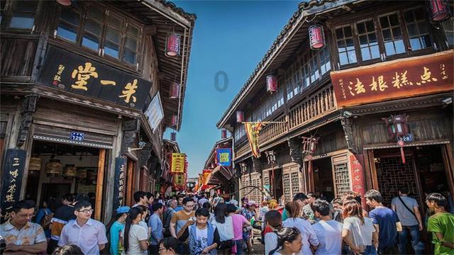 大型环境纪实类专题片《绿染中国》即将在新华网播出